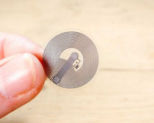 Load image into Gallery viewer, 20mm Wet Inlay NTAG213